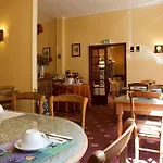 L'hotel Bristol מלון 3*