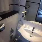L'hotel Bristol מלון 3*