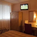 Hotel L'hotel Bristol 3*