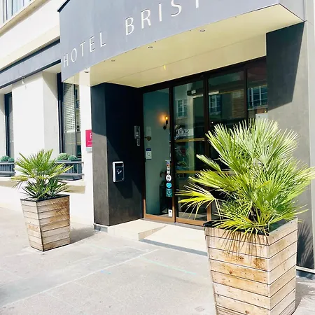 L'hotel Bristol מלון קאין