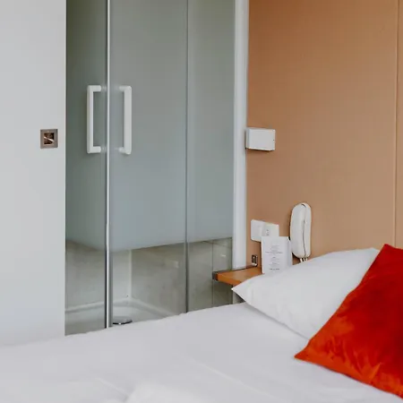 Hotel L'hotel Bristol Caen