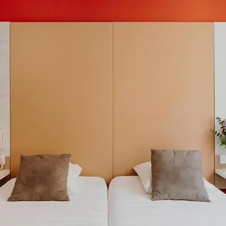 Hotel L'hotel Bristol 3*