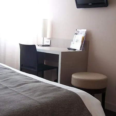 L'hotel Bristol Отель 3*