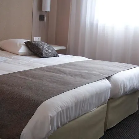 L'hotel Bristol מלון