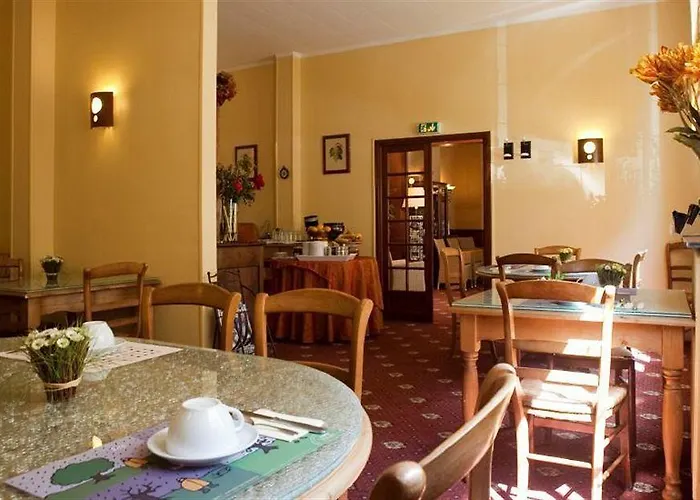 L'hotel Bristol ホテル 3*