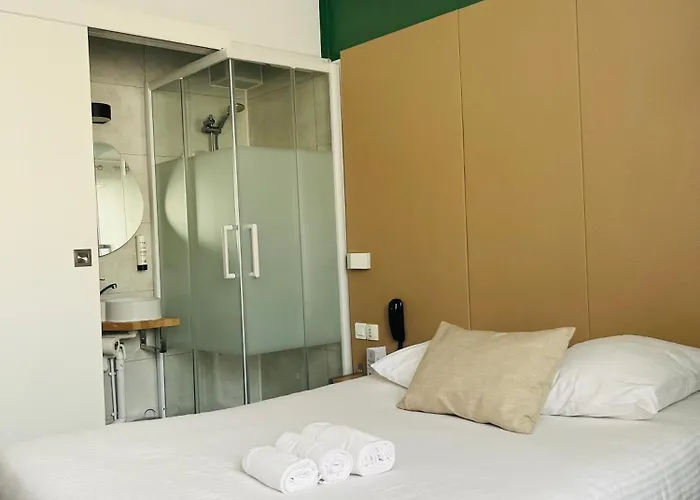 L'hotel Bristol 3* カーン