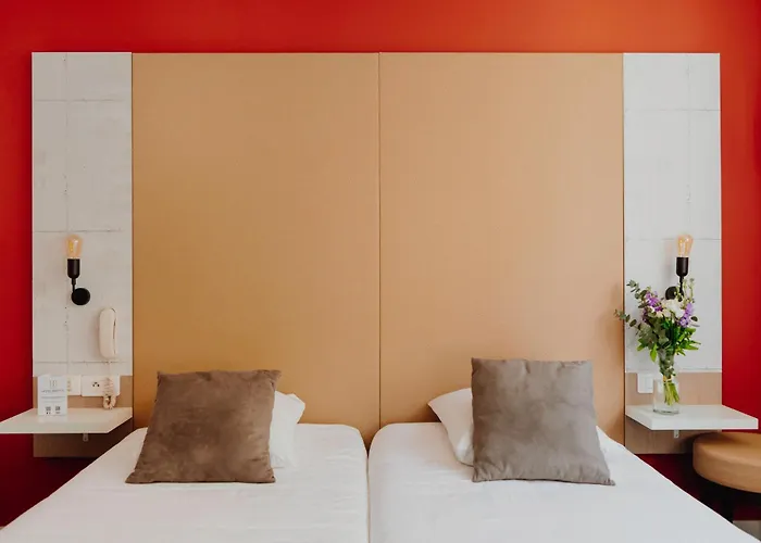 ホテル L'hotel Bristol 3*