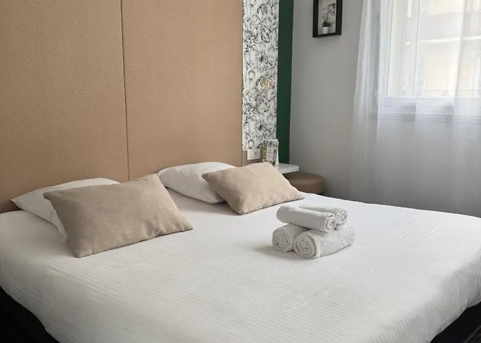 L'hotel Bristol ホテル カーン