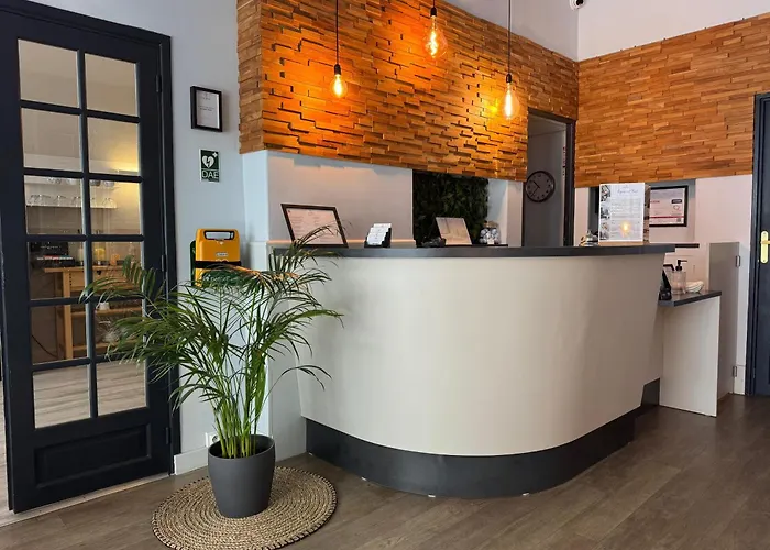 מלון L'hotel Bristol קאין