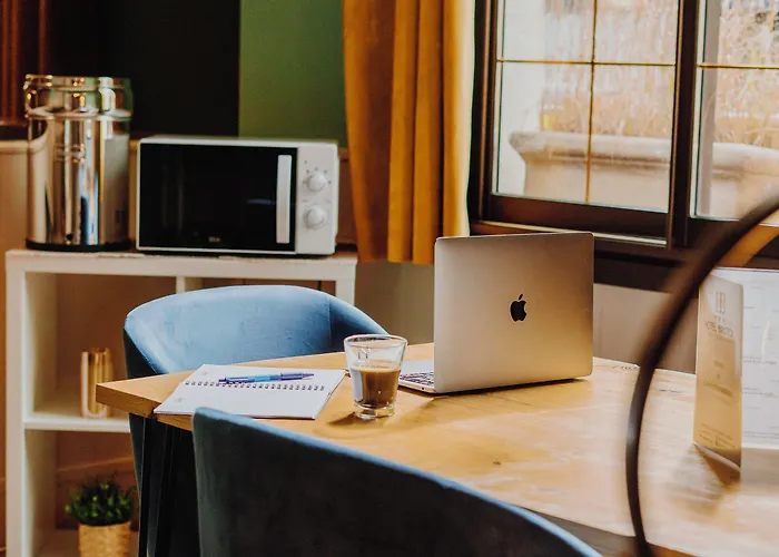 L'hotel Bristol 3* カーン