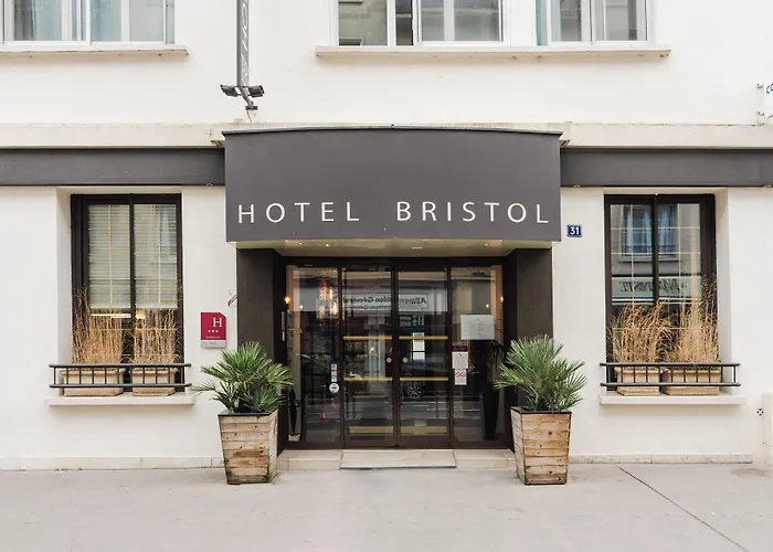 L'hotel Bristol ホテル カーン