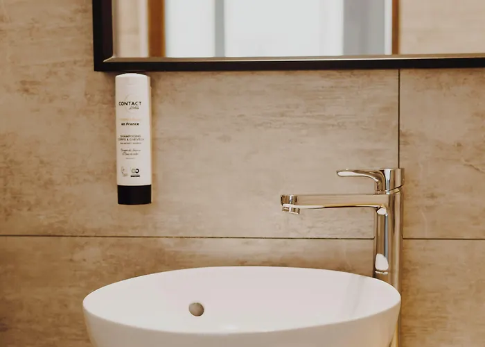 L'hotel Bristol ホテル 3*