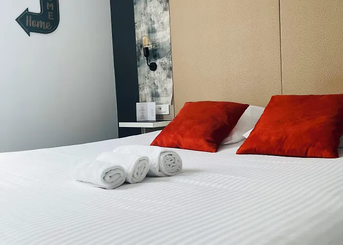 מלון L'hotel Bristol קאין